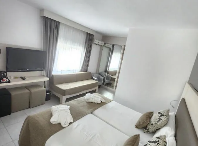 Diamante Boutique Hotel 4*